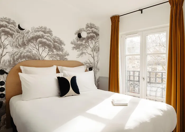 My Maison In Montmartre *