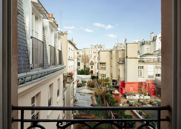 My Maison In Montmartre