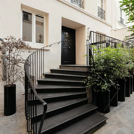 My Maison In Montmartre